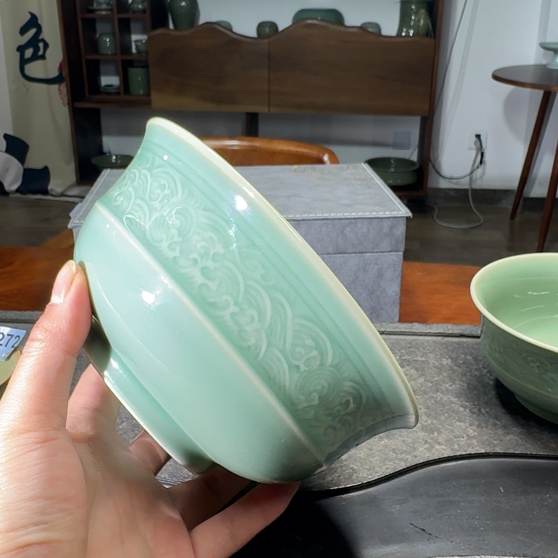 微瑕 7 英寸海浪碗 1 只