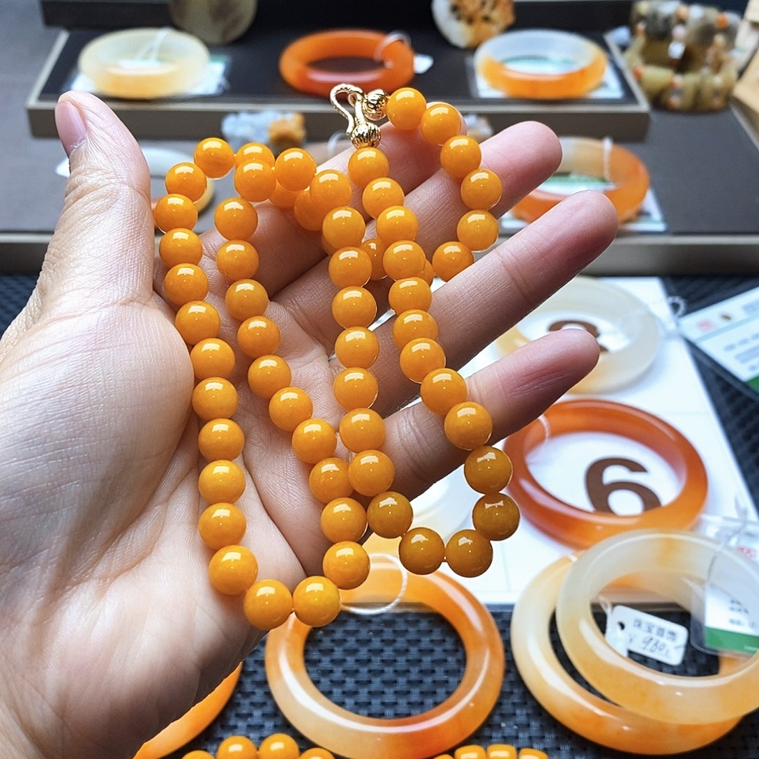 石英质玉（黄龙玉）未镶嵌手镯