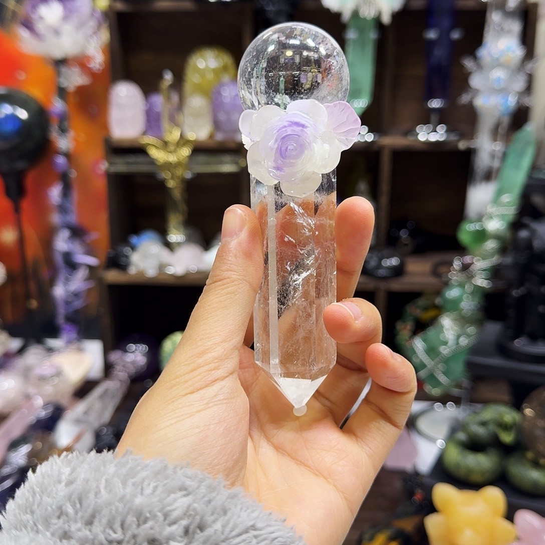 未镶嵌水晶大型摆件（非配饰）