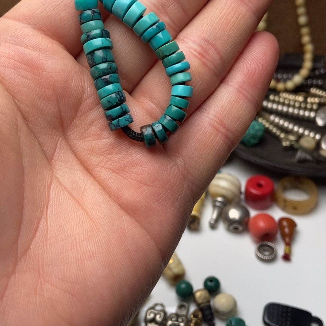 玻璃颈饰菩*心藏传精品小元素的话说