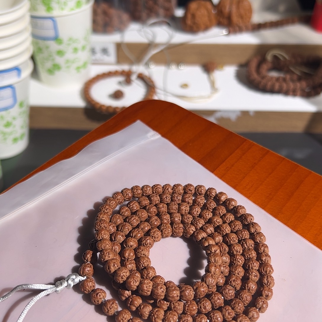 小***江金刚菩提吊坠佛手