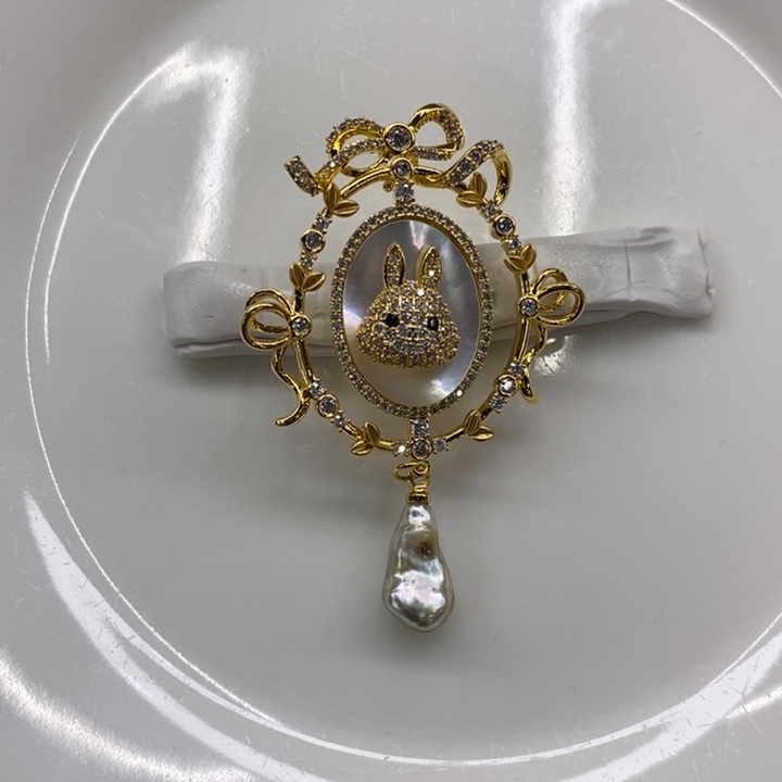 未镶嵌胸针海水珍珠