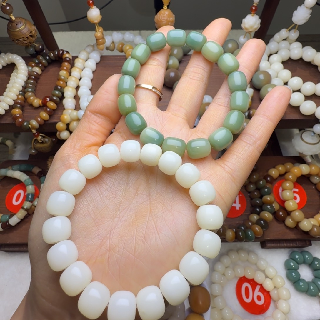 大***山菩提根/象牙果吊坠