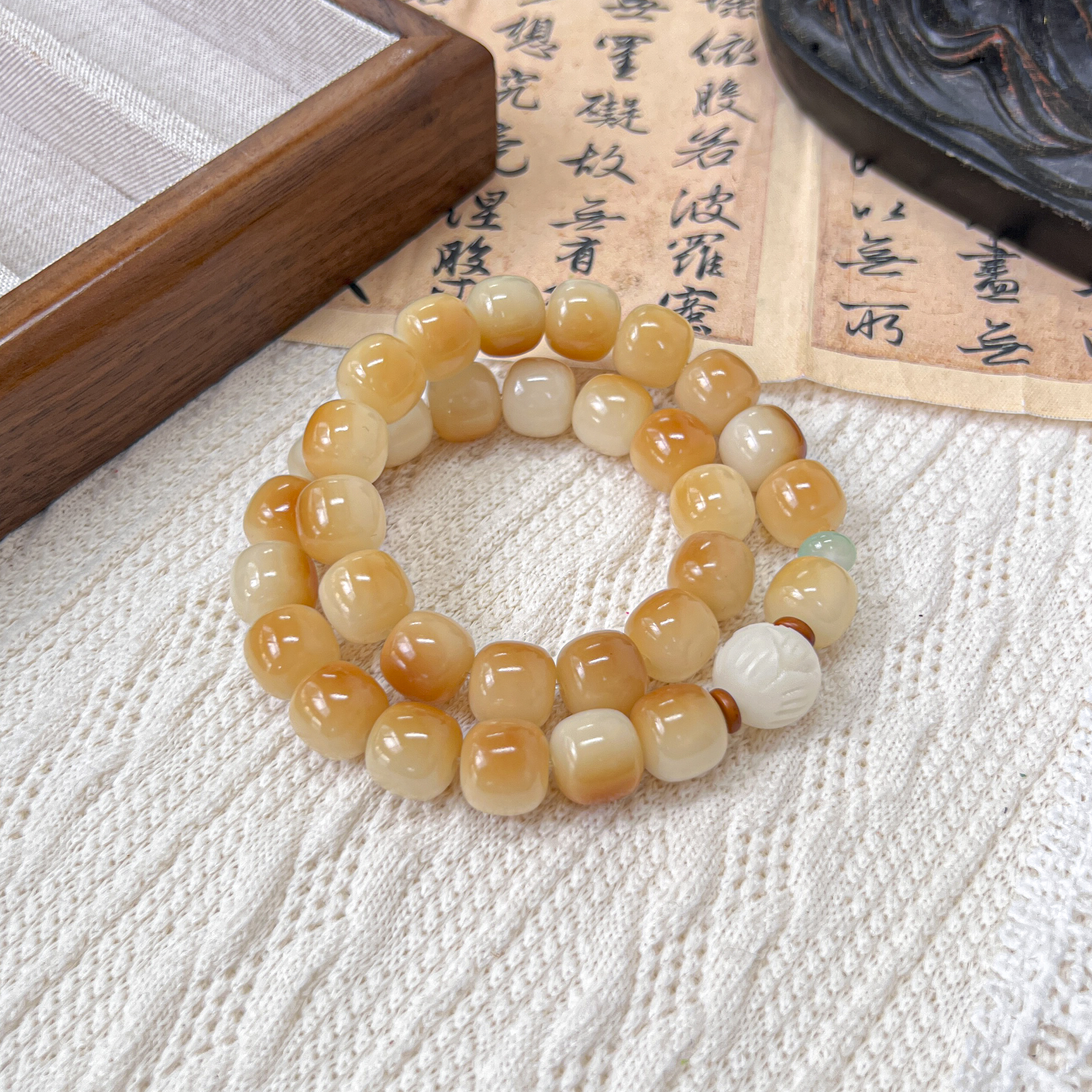 炭烧老型桶蓓月菩提双圈12*11mm    S-C258115