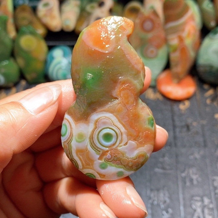 玛瑙/玉髓颈饰未镶嵌