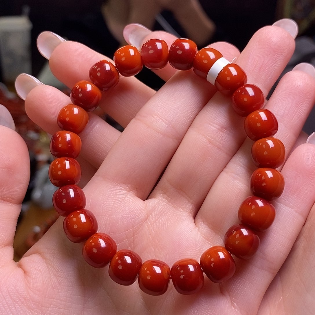 南红玛瑙手串未镶嵌9mm