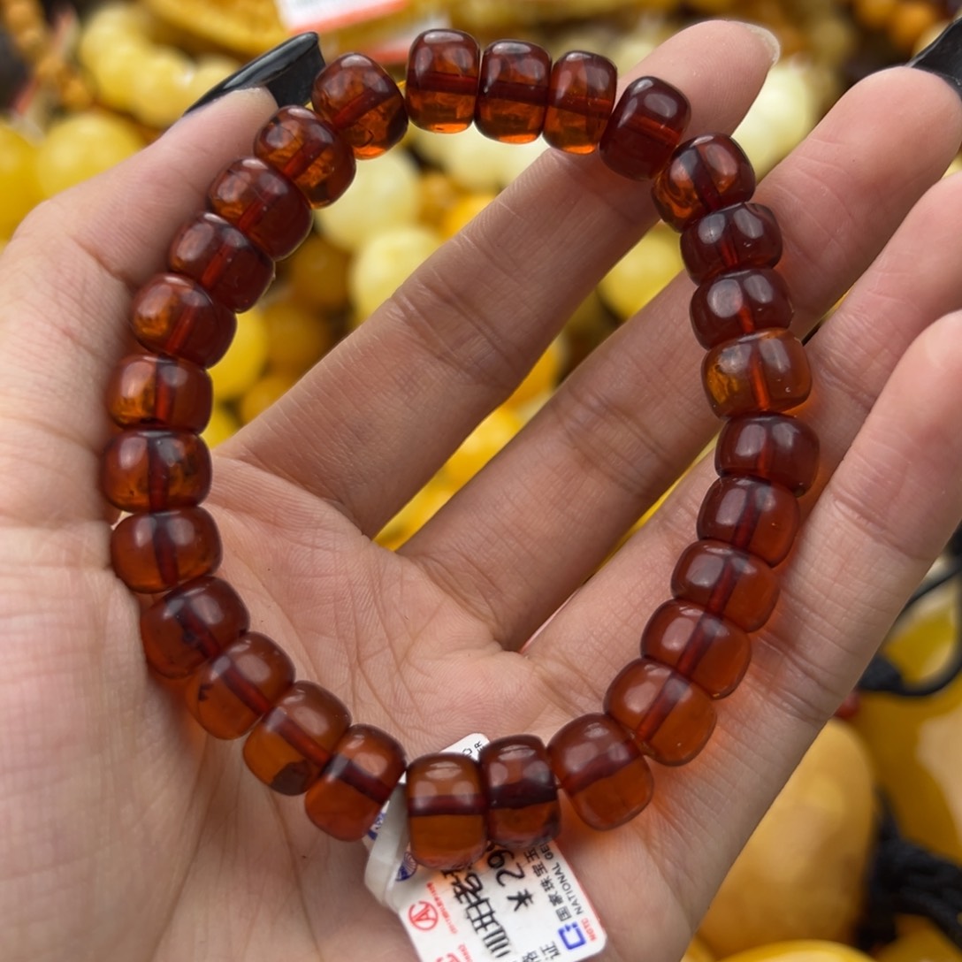 琥珀珠宝奇石未镶嵌