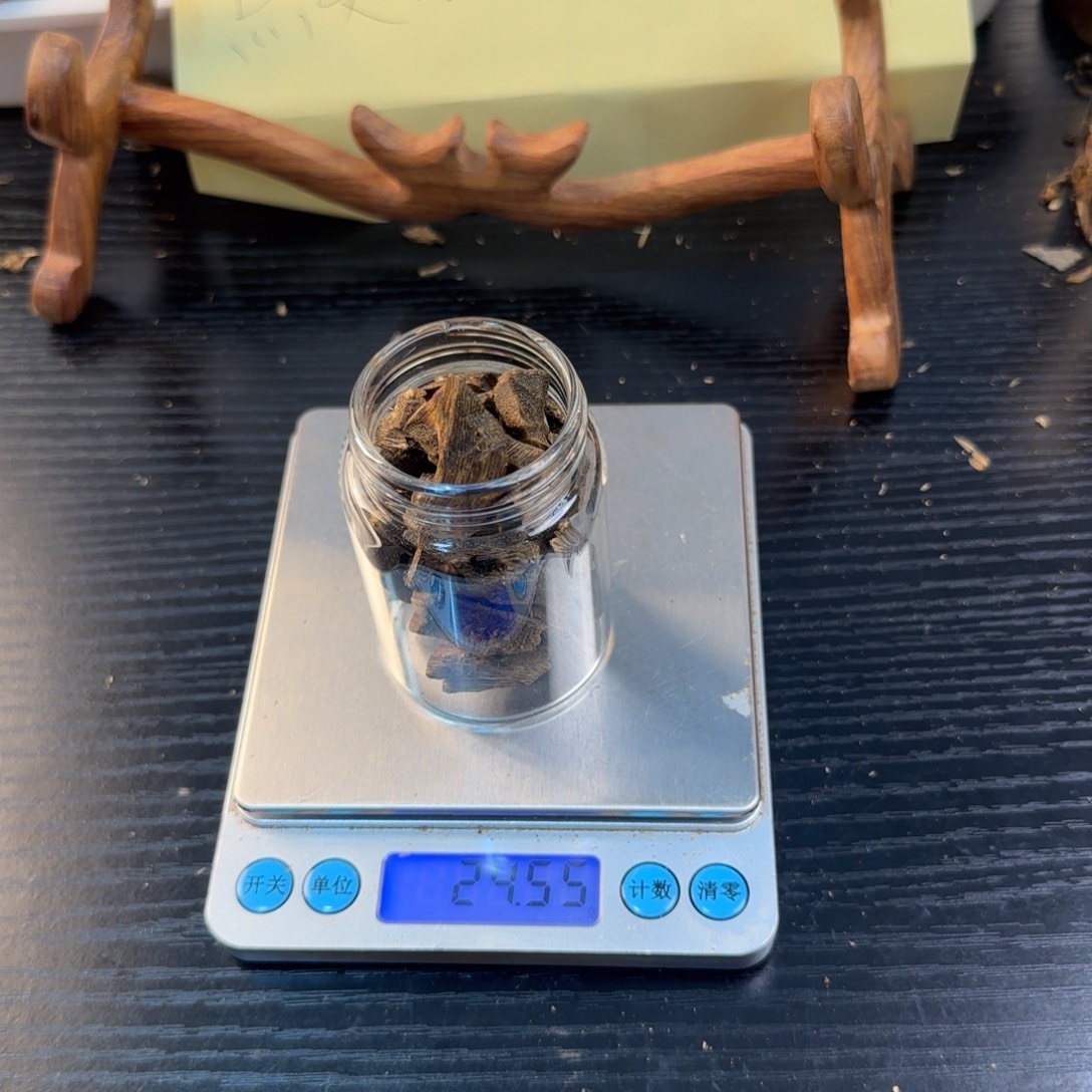 线香奇楠虫漏24.5克金沙叶碎料
