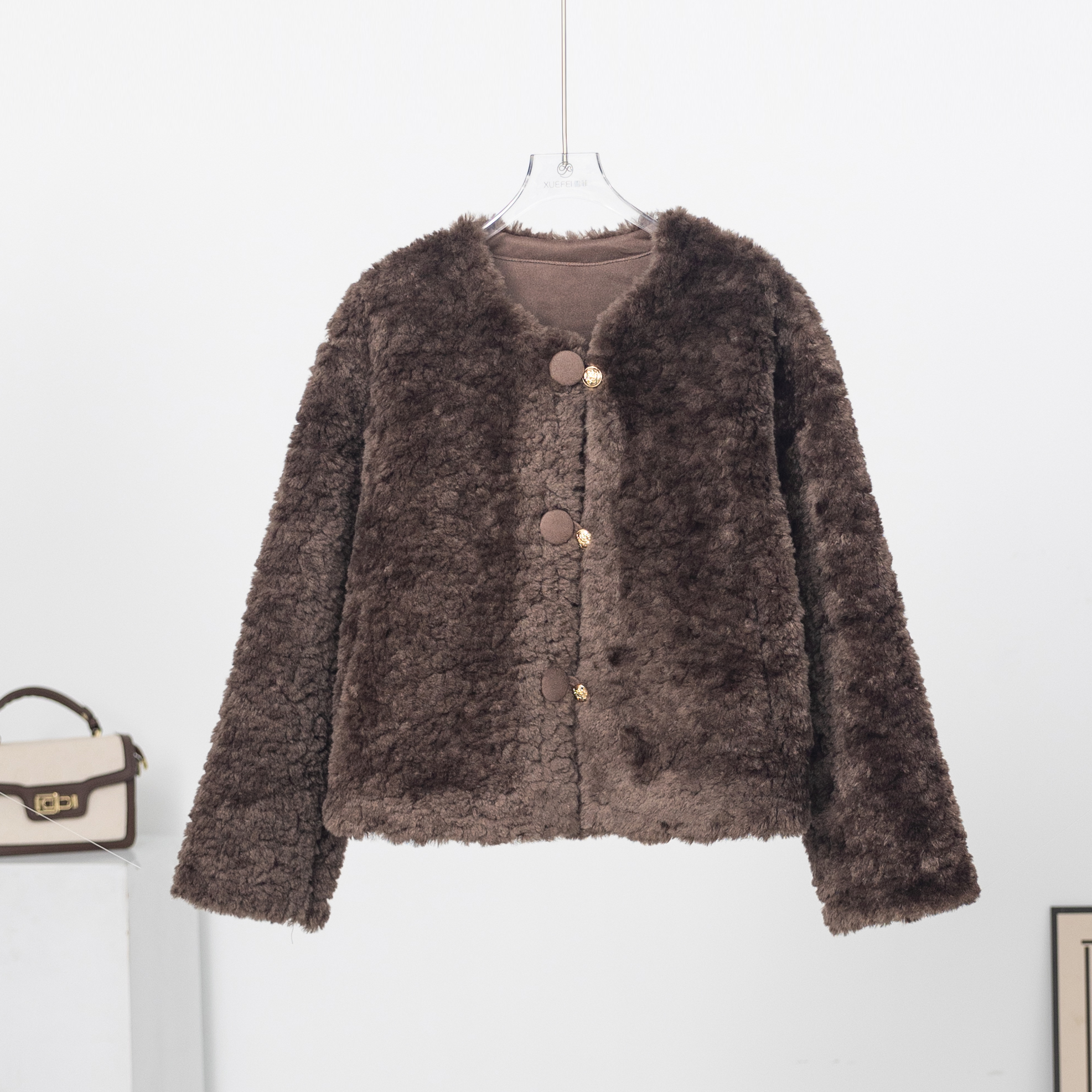 无印心匠A855-1 纯色短款毛绒外套女秋冬加厚保暖k2168