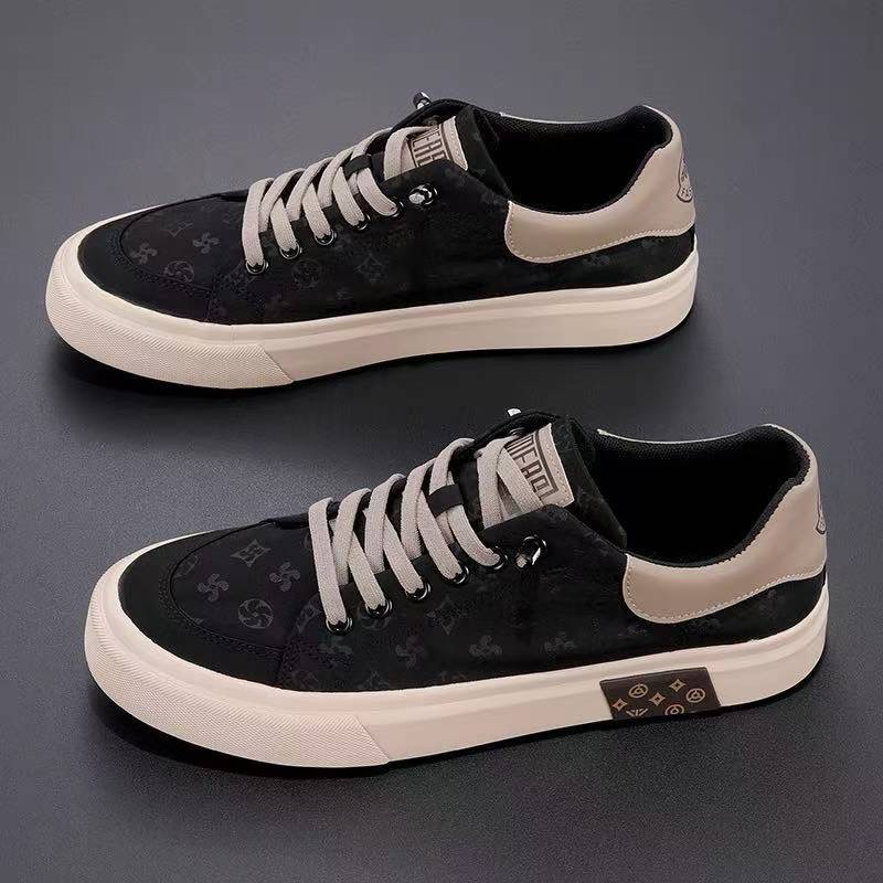 男士休闲时尚板鞋