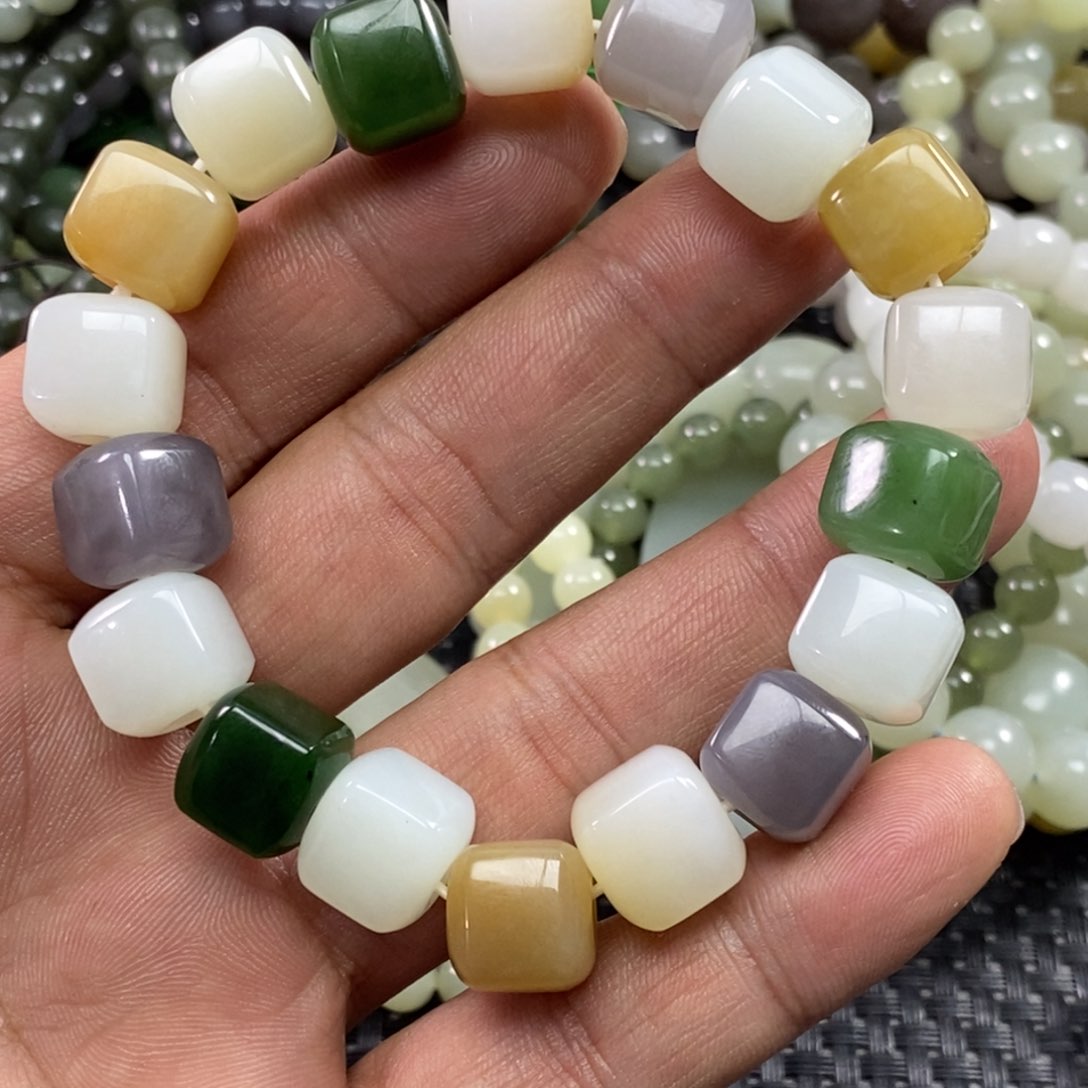 和田玉手链未镶嵌