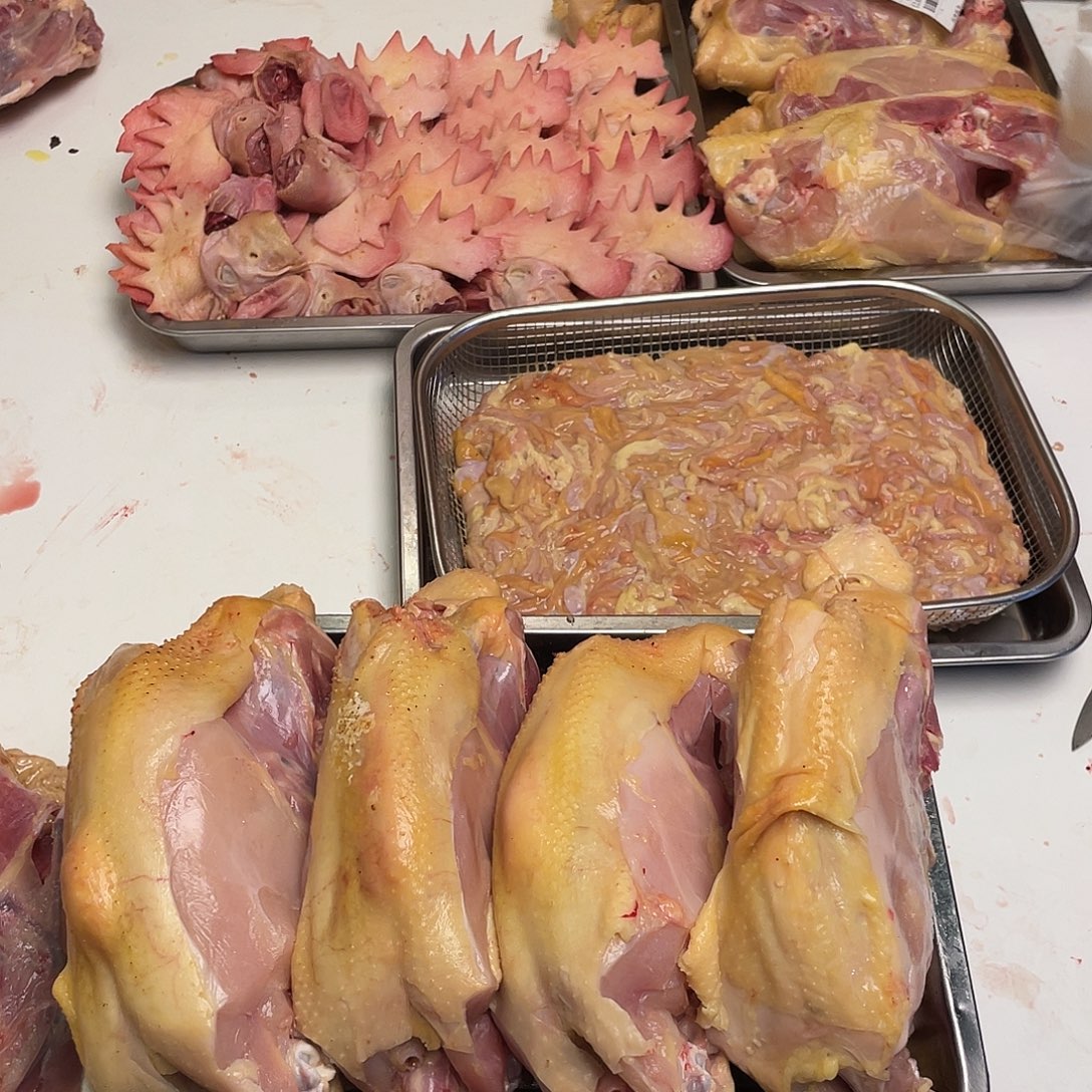 3食用农产品鸡肉架7.95斤