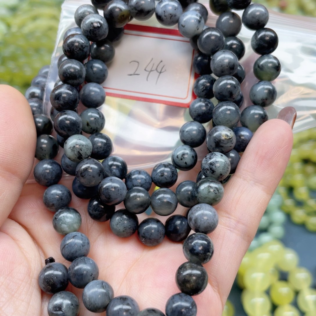 未镶嵌蛇纹石玉手串