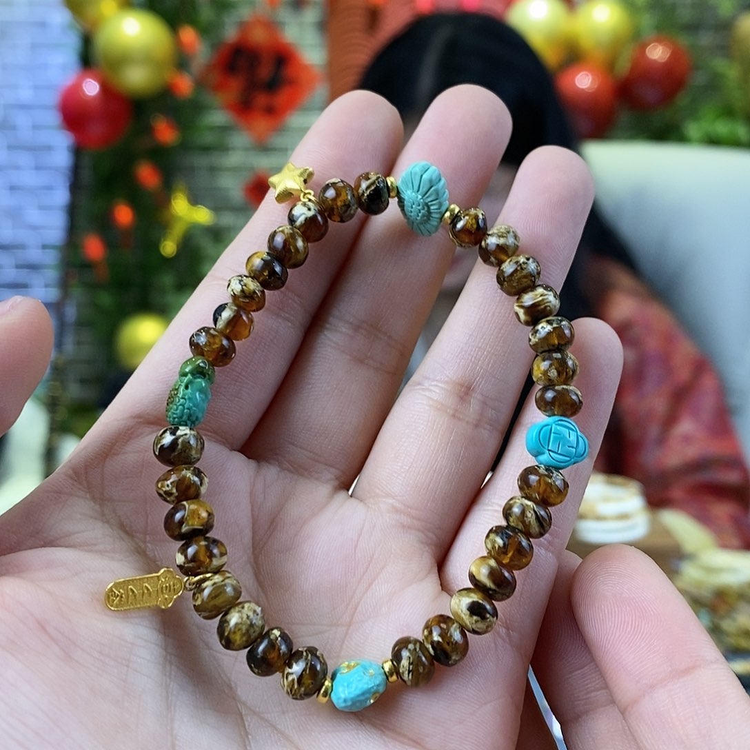 蜜蜡裸石未镶嵌抚顺手串