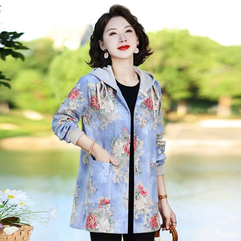 11655-妈妈新款中老年洋气连帽女装春秋宽松中老年上衣休闲外套