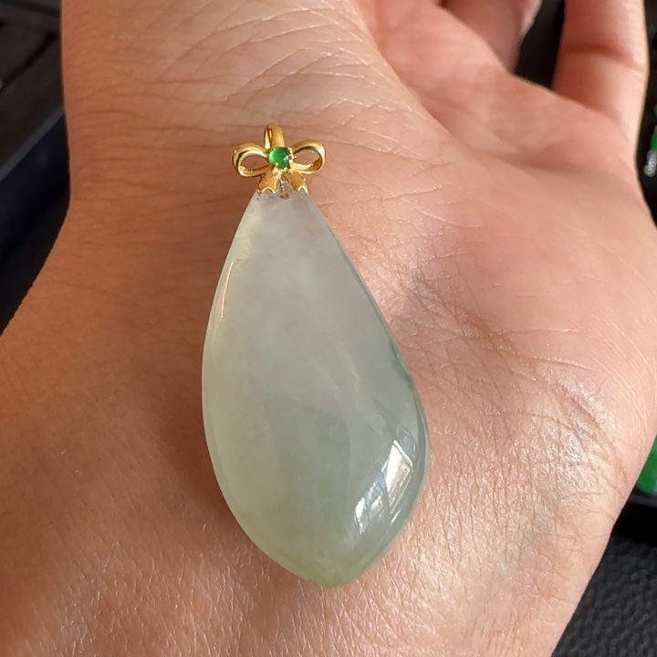 翡翠颈饰18K金镶嵌福瓜R