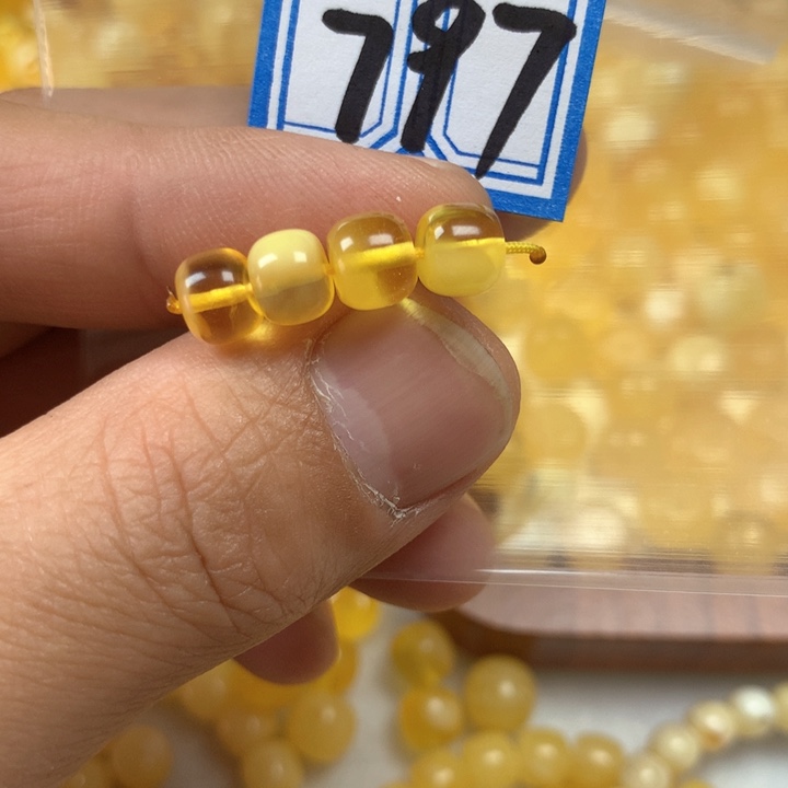 裸石琥珀未镶嵌6.8