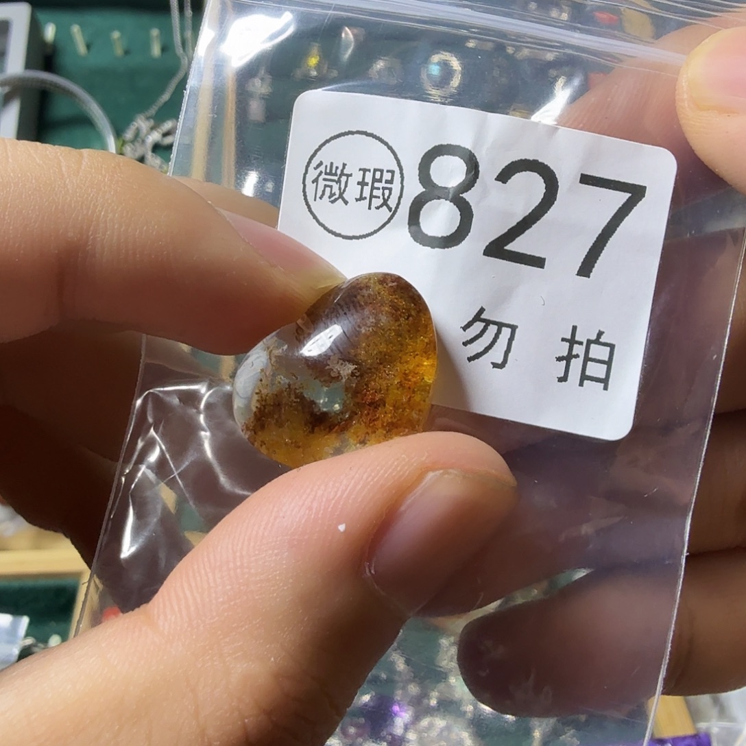 红***间银S925镶嵌欧泊颈饰