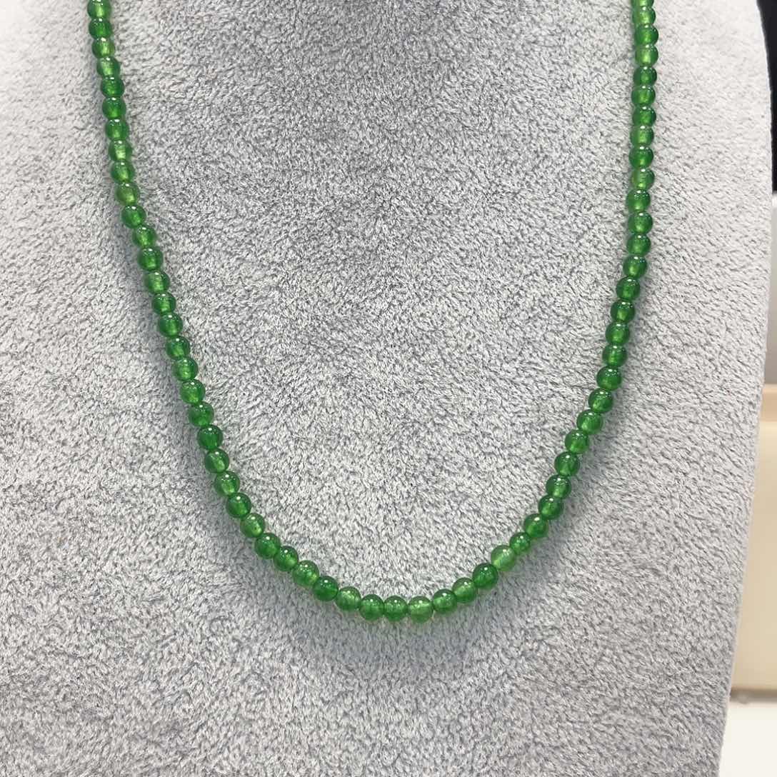 翡翠未镶嵌颈饰项链5