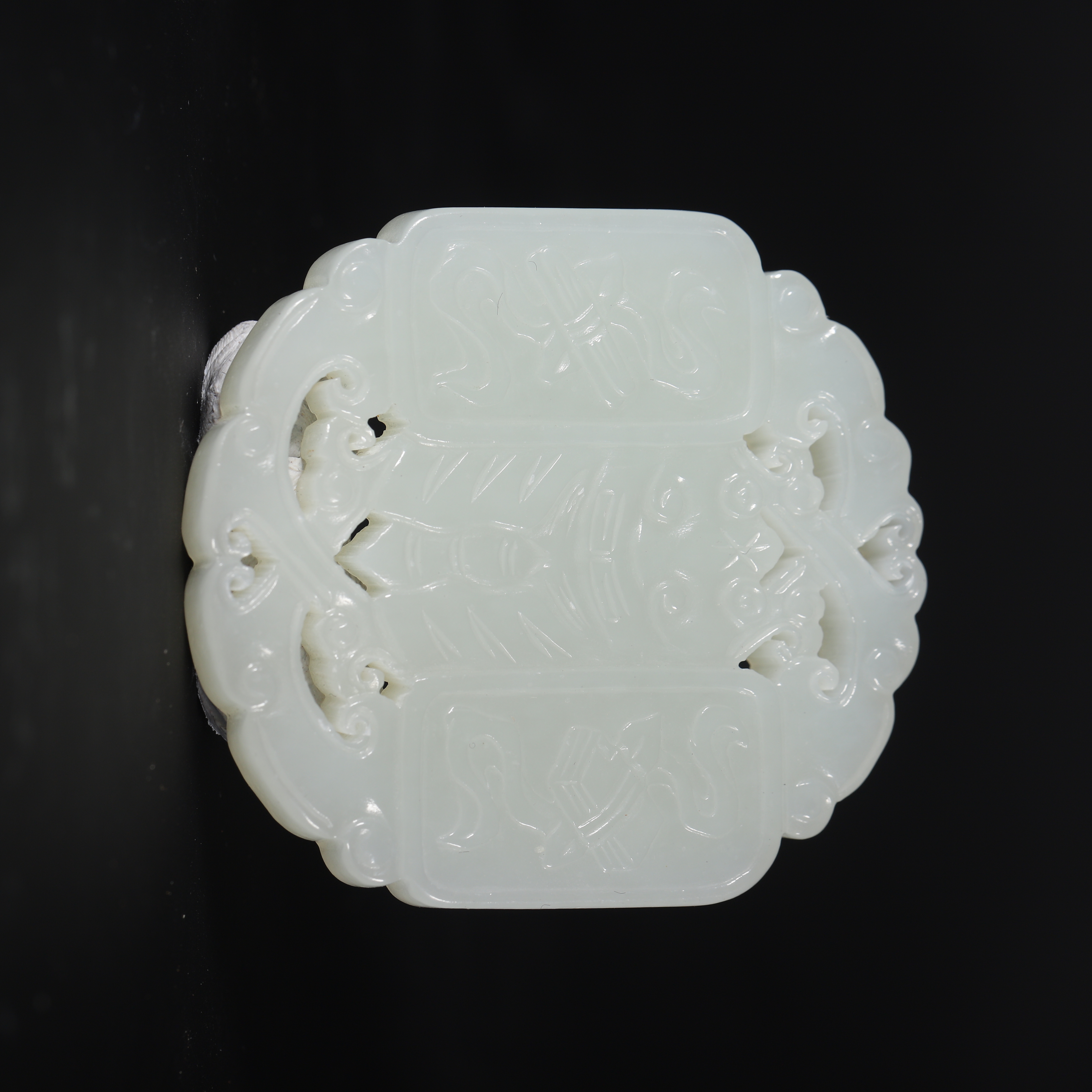 Lot53 清代和田玉琴棋书画牌