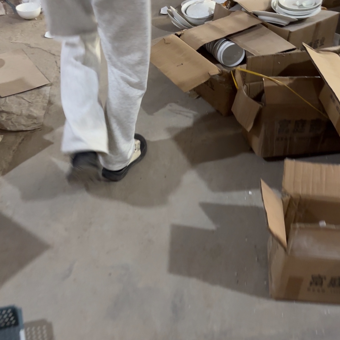 手***8陶瓷高白泥大壶1只微瑕