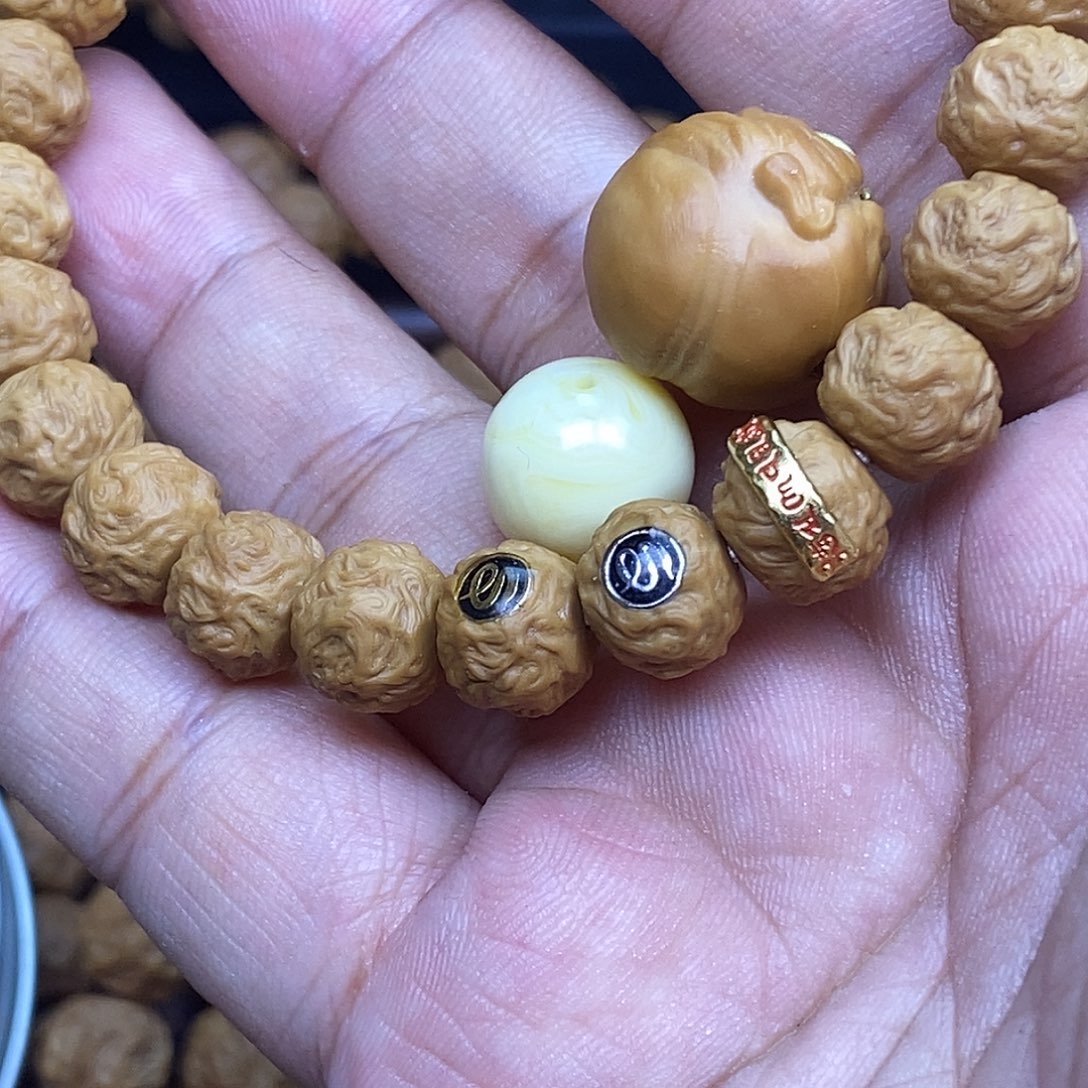 拾****核桃手串/手链游龙配恶僧