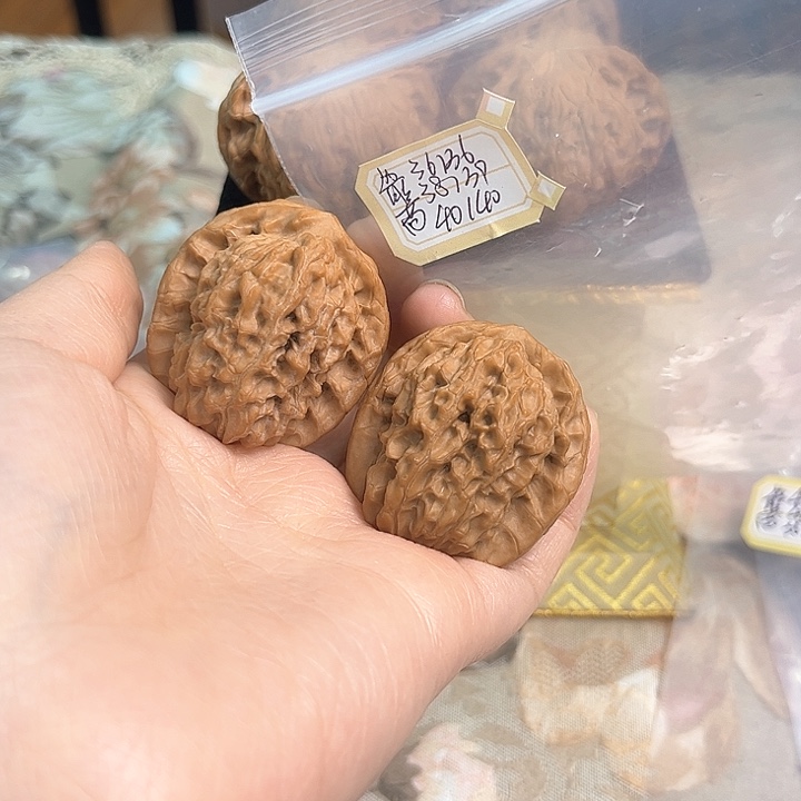 文玩核桃把件非嫁接马老四