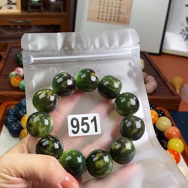 顺***训吊坠白玉菩提中瑕疵不退换