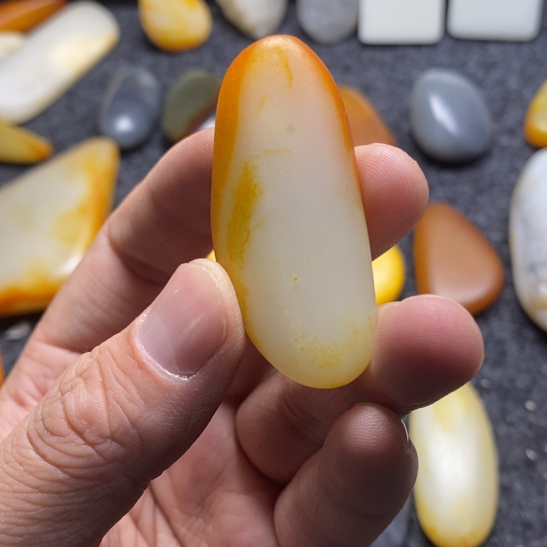 【闪购商品】和田玉颈饰未镶嵌