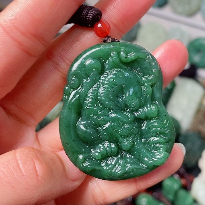 和田玉颈饰未镶嵌纯天然