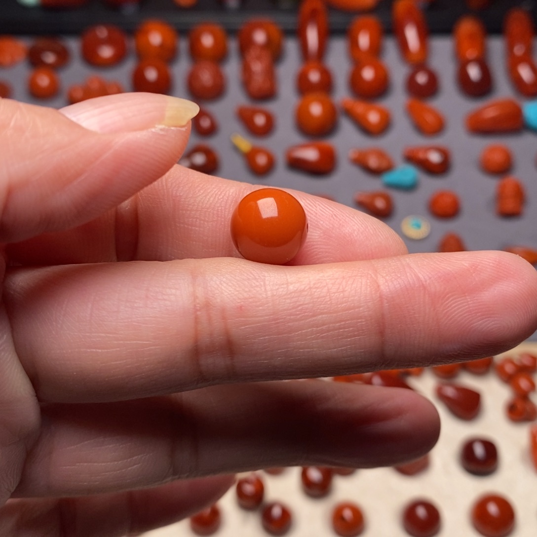 南红玛瑙纯色1.1未镶嵌王*仔