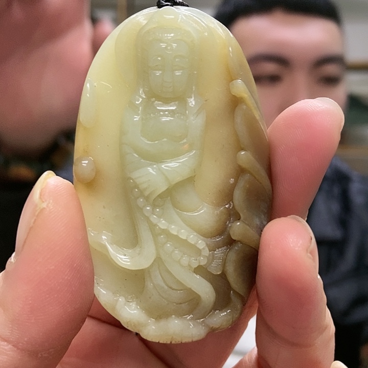 和田玉手串未镶嵌