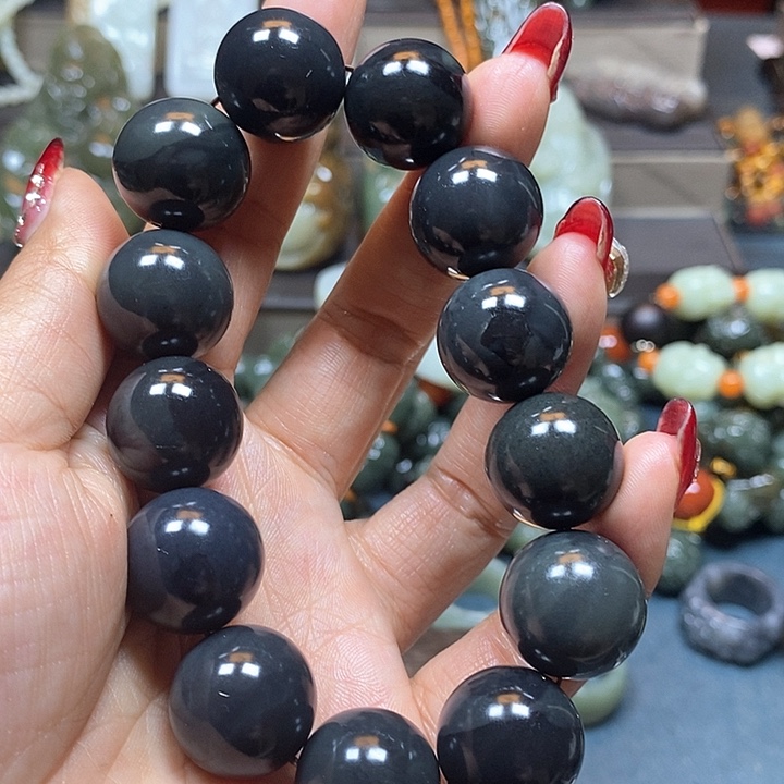 和田玉手串未镶嵌