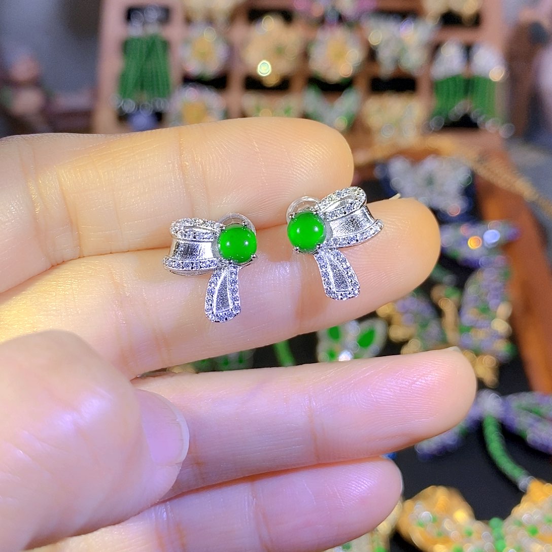 吊坠(不含链)银S925镶嵌翡翠