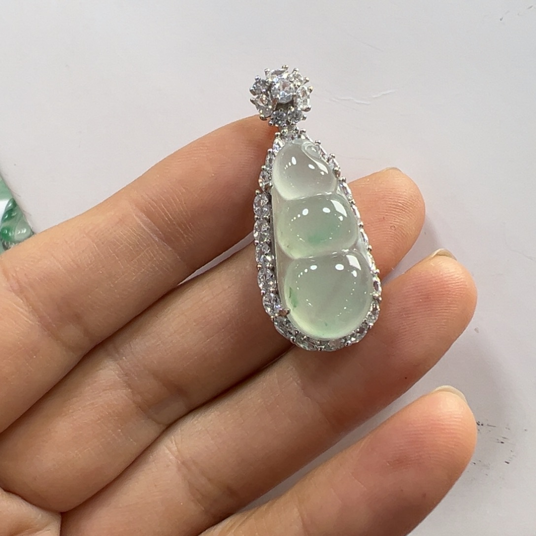 石英质玉银S925镶嵌颈饰