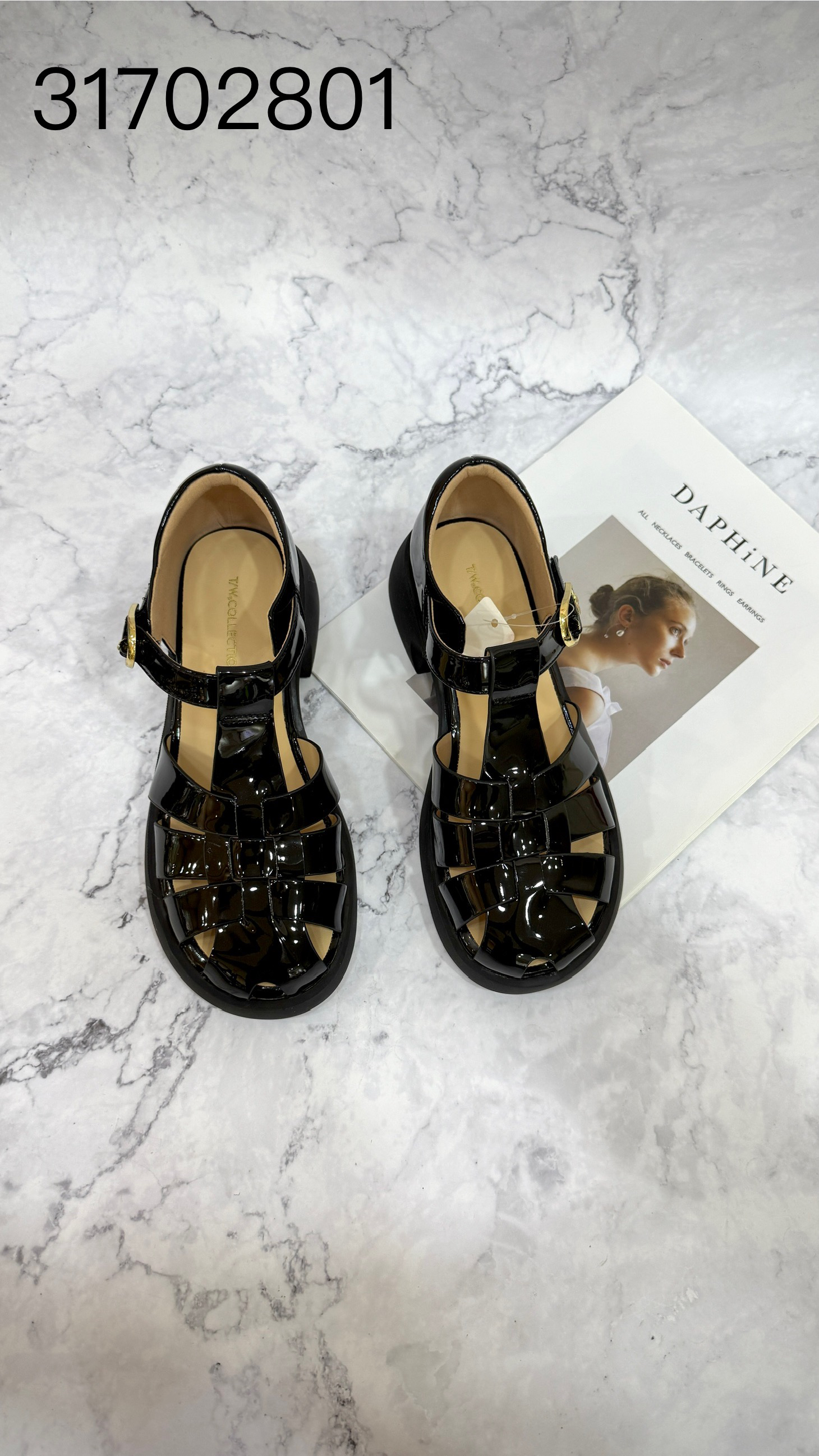 米哆家  罗马凉鞋粗跟黑色包头31702801