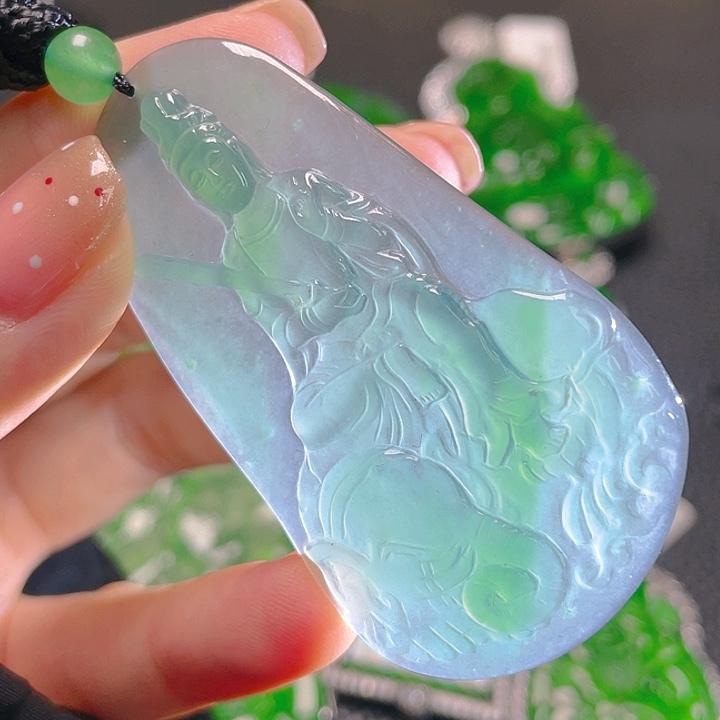 翡翠颈饰未镶嵌15，