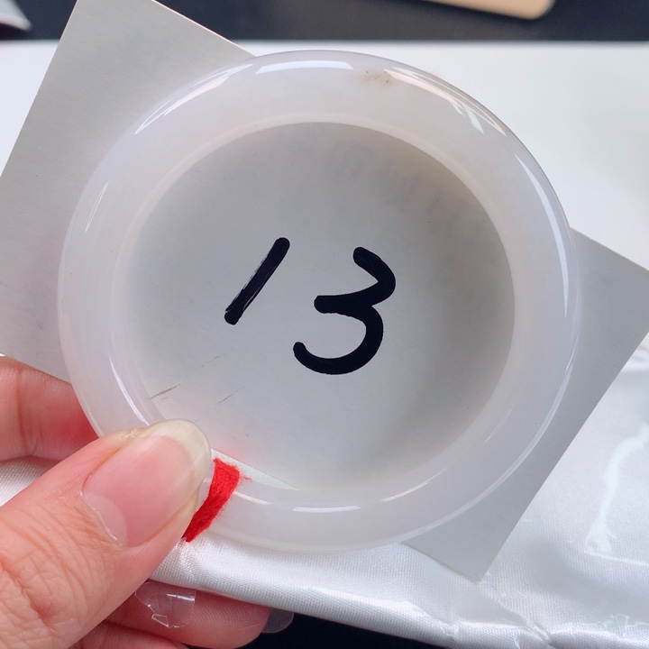 翡翠手镯未镶嵌正