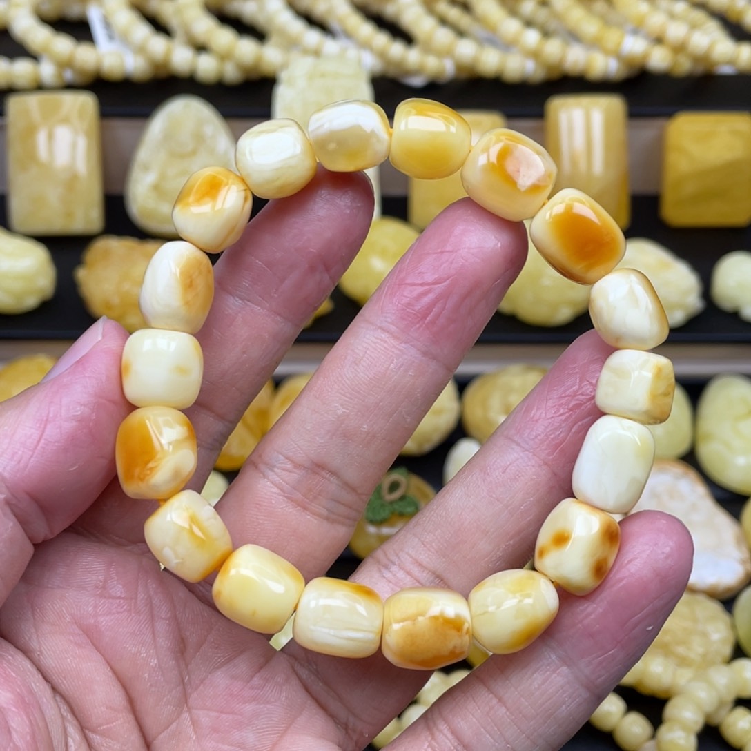 琥珀未镶嵌裸石琥珀蜜蜡