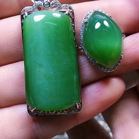 风***觉和田玉银S925镶嵌戒指