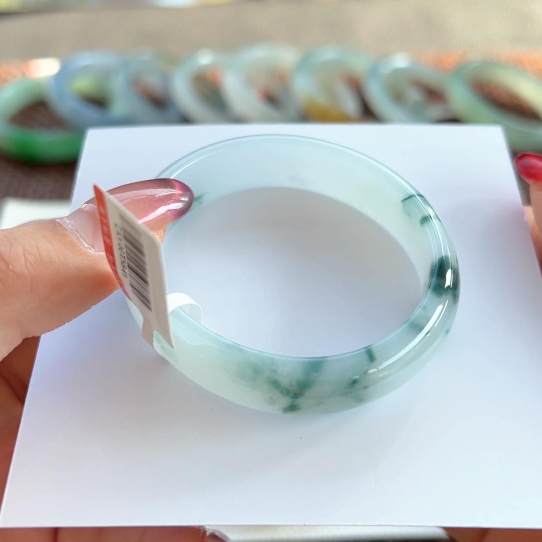 翡翠手镯未镶嵌2号 50.8贵妃