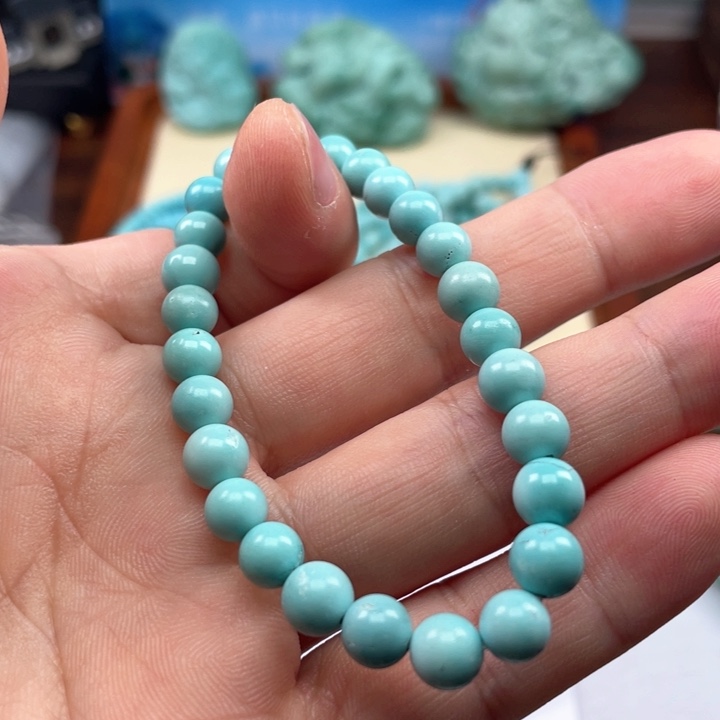 绿松石颈饰未镶嵌