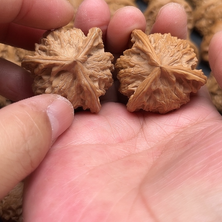 文玩核桃吊坠我想要