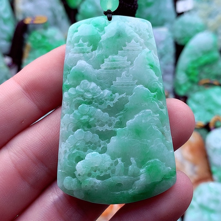 翡翠吊坠(不含链)未镶嵌