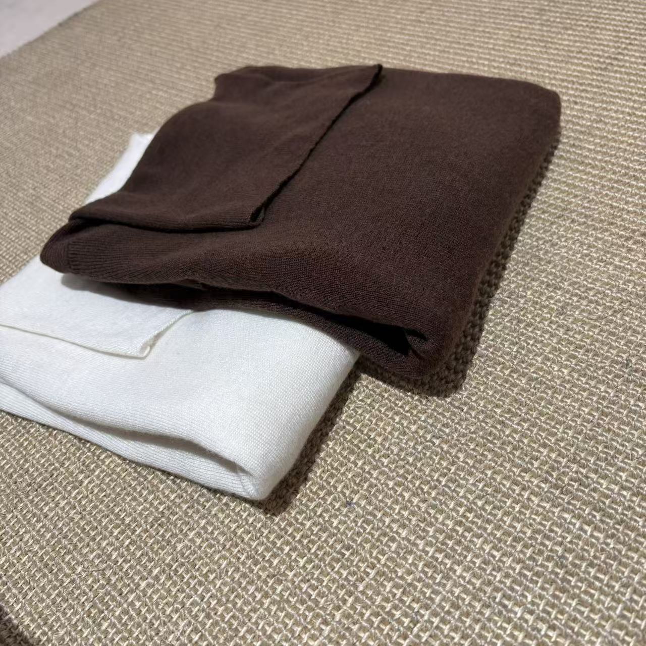 品牌原单//山羊绒桑蚕丝高领长袖针织百搭打底羊绒衫