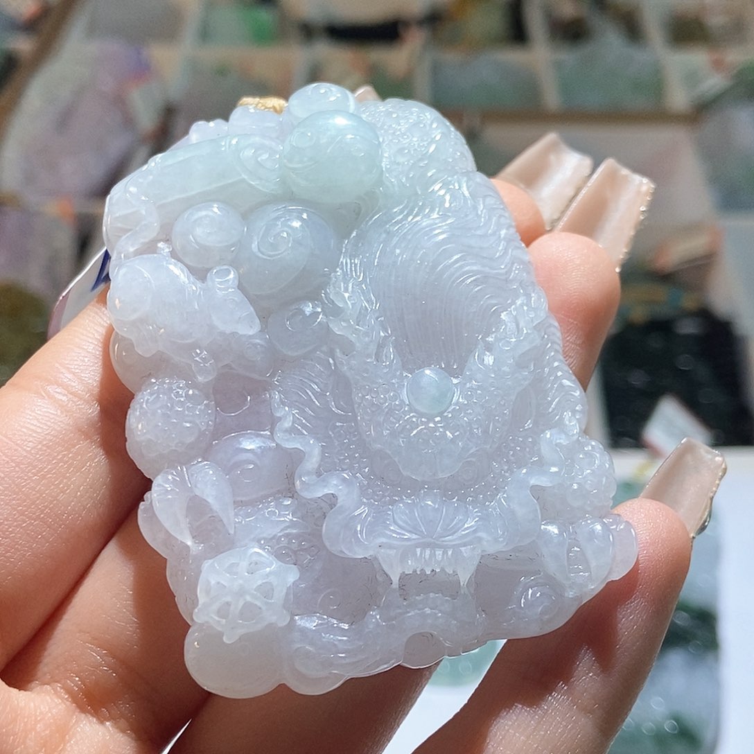 翡翠颈饰未镶嵌天然