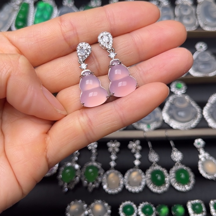 玛瑙/玉髓颈饰合金