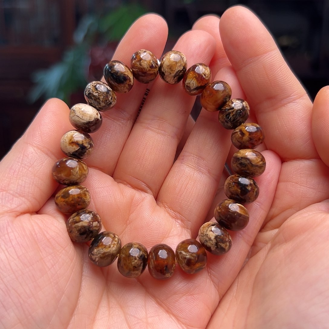 琥珀裸石未镶嵌敏*抚顺琥珀10287。11m m