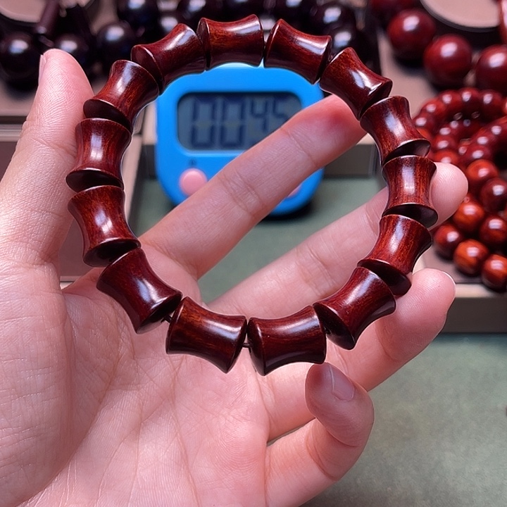 用***8木小叶紫檀手工艺