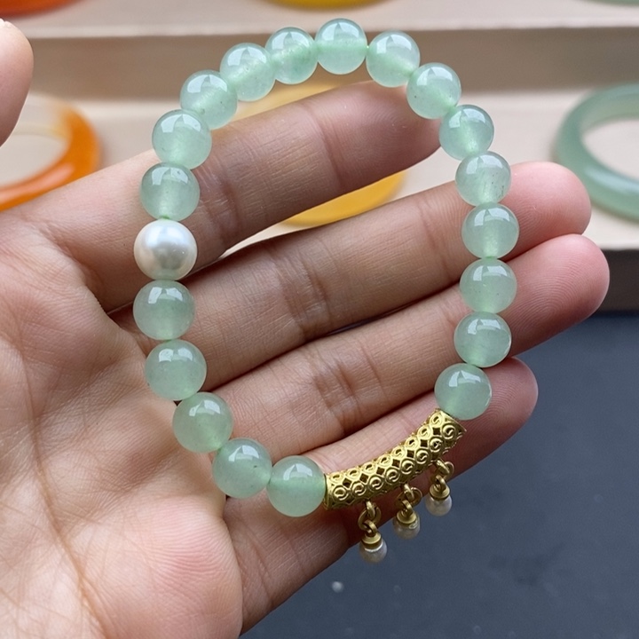 石英质玉未镶嵌手镯